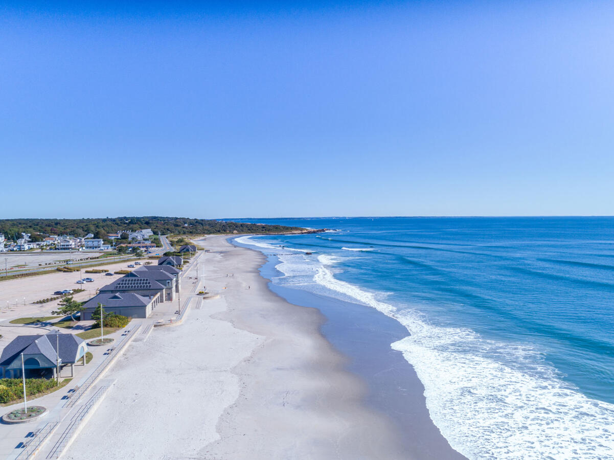 Two state beaches with soft sand
